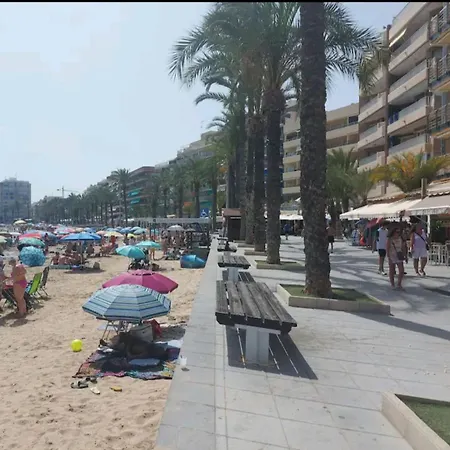 Хостел El Mar Торевьиа